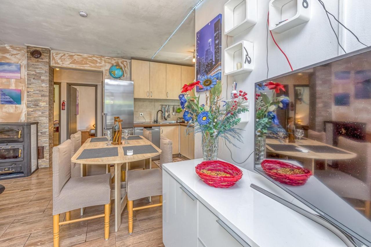 Holiday House Mir Канфанар Экстерьер фото